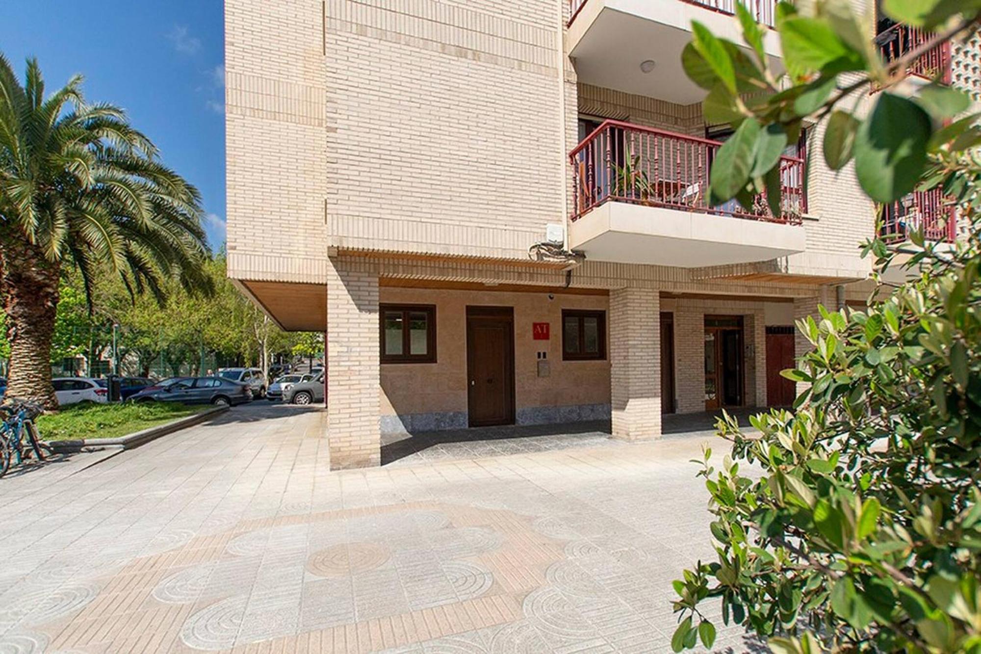 Apartamentos Lurralde Zarautz Exterior foto